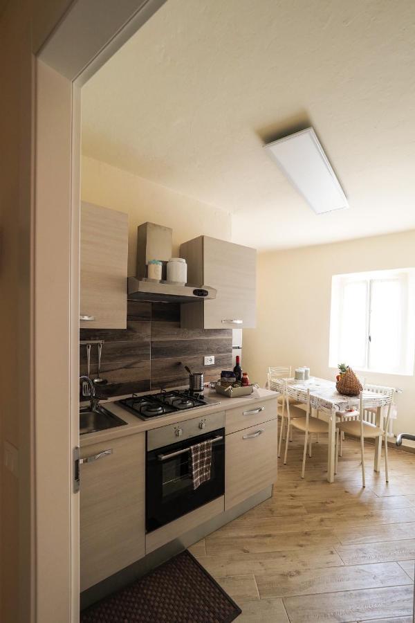 לאליו Rivacanze Apartments מראה חיצוני תמונה