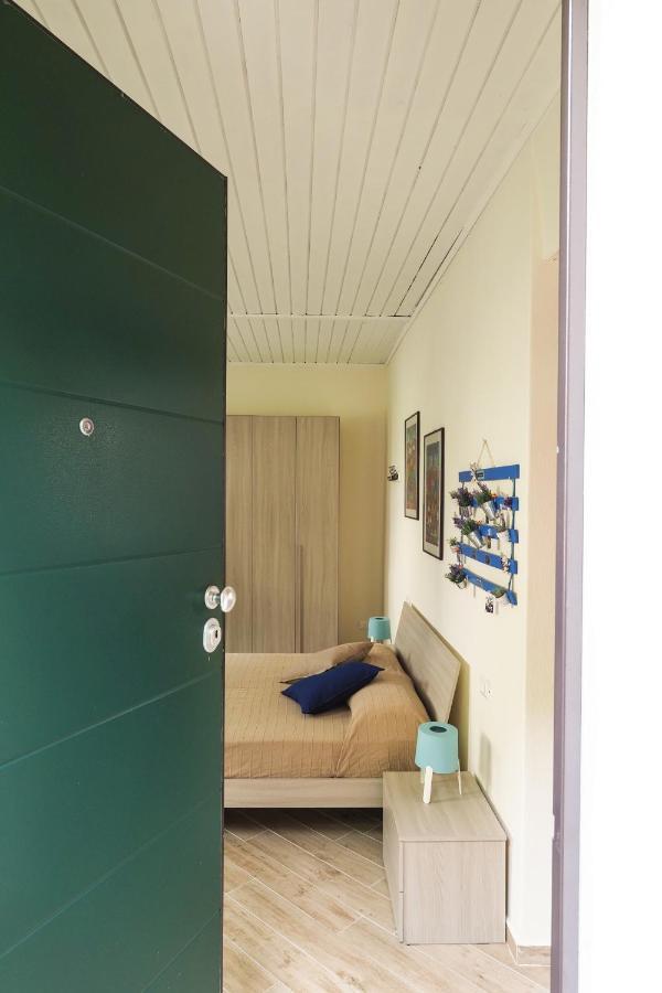 לאליו Rivacanze Apartments מראה חיצוני תמונה